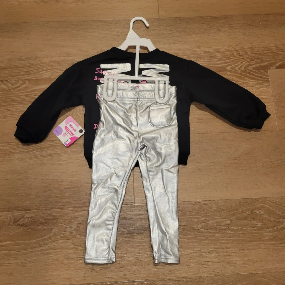 Disney Junior Minnie Mouse 2T Girls 2-Piece Crew Neck Sweater Metallic Pants New
